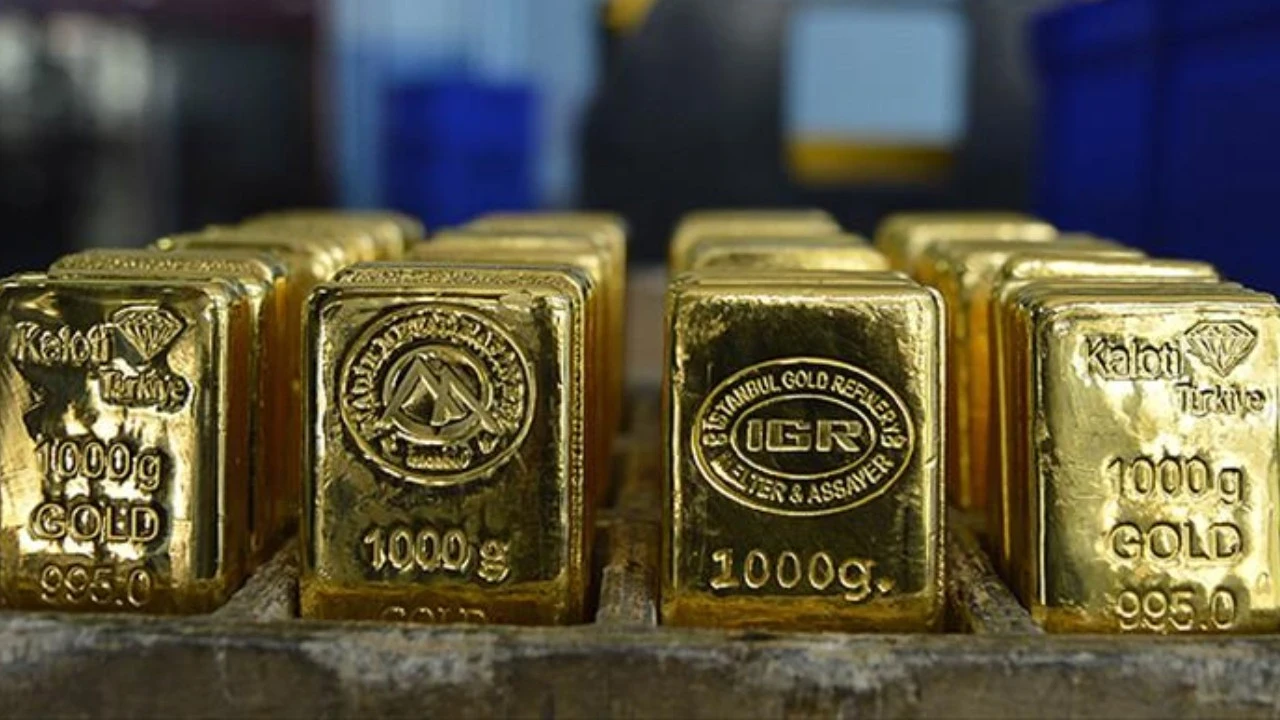 Altın 4.070 Dolardan Döndü! Analistler İki Seviyeye Dikkat Çekti