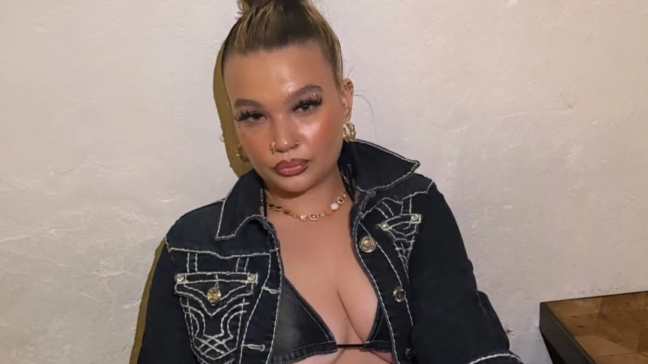 Sahnede fenalık geçiren Lola Young konserlerini iptal etti