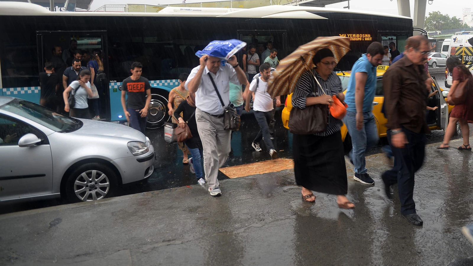 Meteoroloji'den yeni hafta için 5 günlük uyarı! İstanbul, Ankara, İzmir...