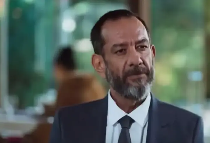 Hudutsuz Sevda'nın Şeref'i Emre Törün kimdir? Emre Törün kaç yaşında?