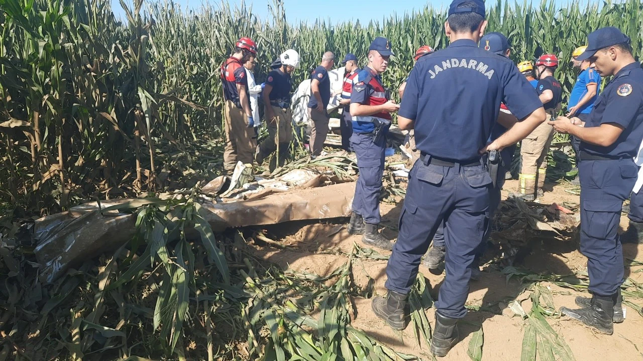 Son dakika: İzmir'de eğitim uçağı düştü: Pilot hayatını kaybetti
