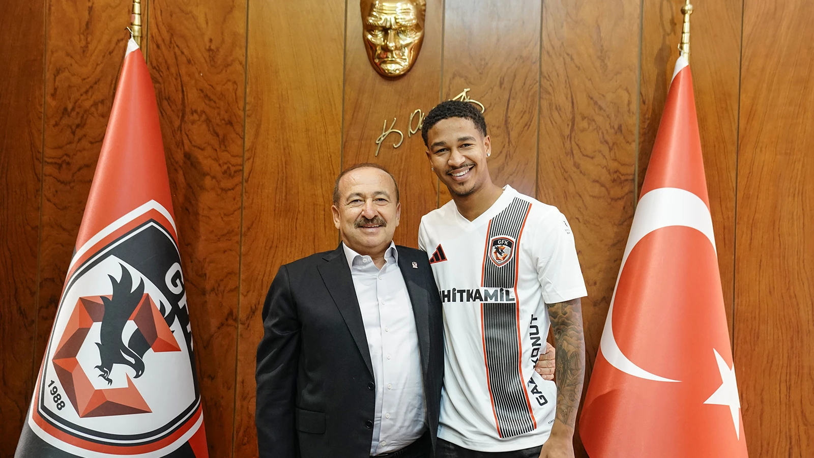 Gaziantep FK, Rob Nizet'i kadrosuna kattı