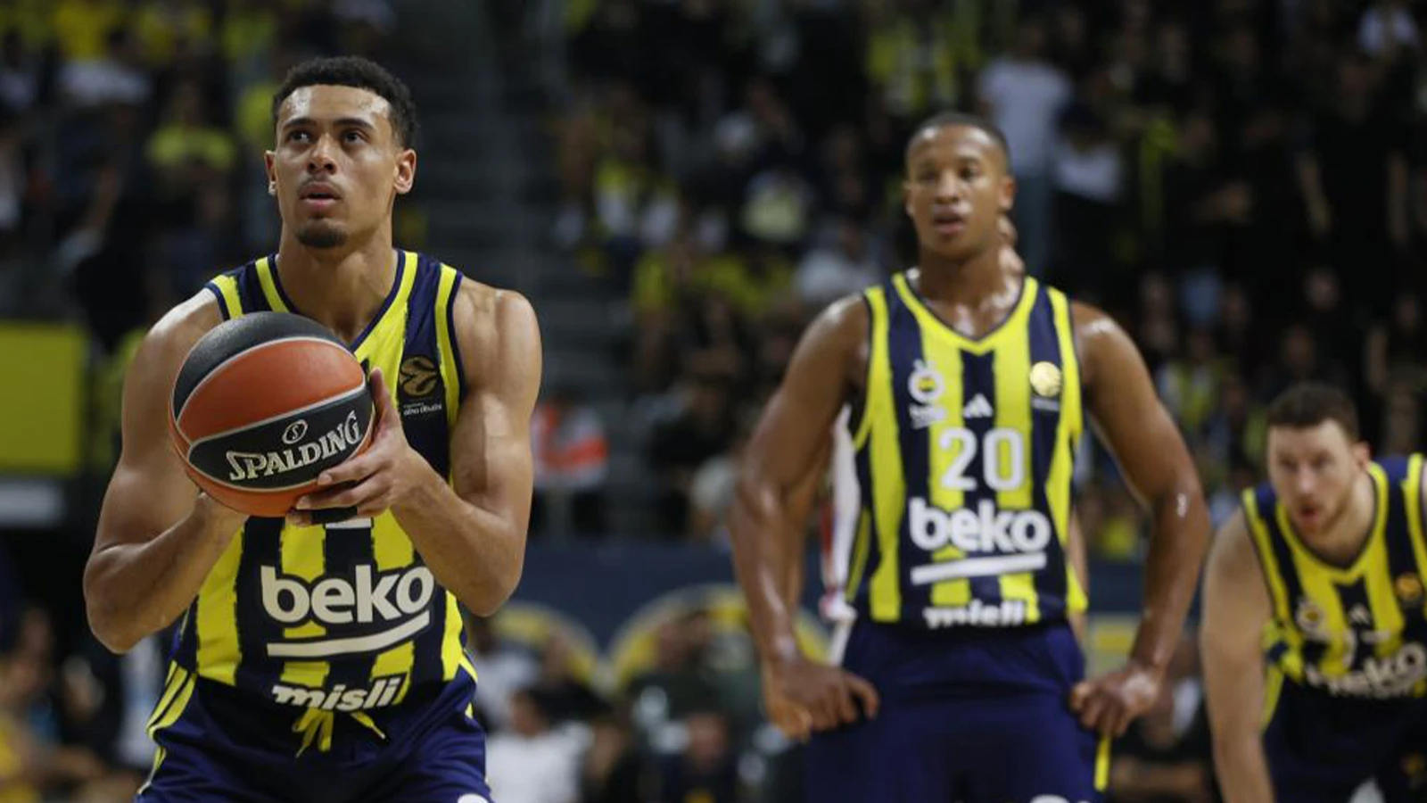 Fenerbahçe Beko yarın Kızılyıldız'ı konuk edecek
