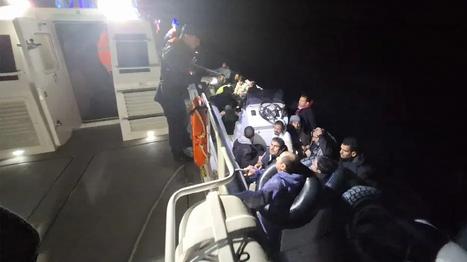Bodrum'da 5’i çocuk 26 düzensiz göçmen kurtarıldı