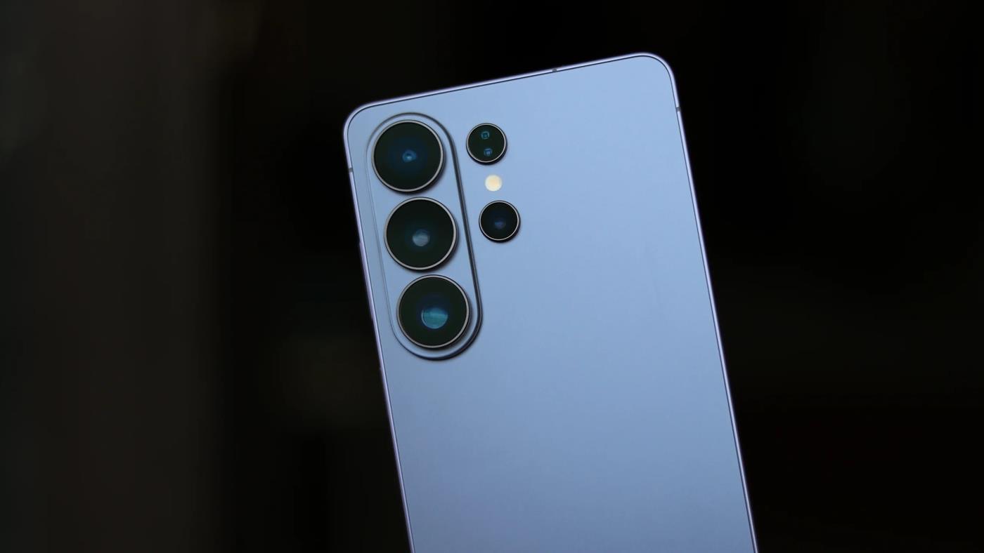 Galaxy S26 FE yolda: Samsung'un üç yeni telefonu sızdırıldı