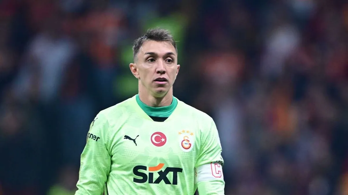 TRANSFER HABERİ - Muslera'dan Galatasaray'a şoke eden yanıt!