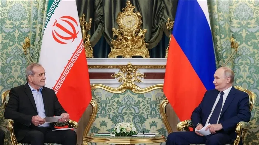 Rusya Devlet Başkanı Putin, İran Cumhurbaşkanı Pezeşkiyan ile bölgedeki gerginliği görüştü