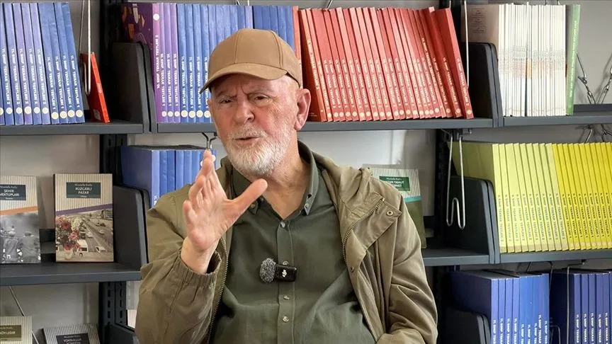 Yazar Mustafa Kutlu'ya "Türk Dilinin Yaşayan Değeri" ödülü verildi