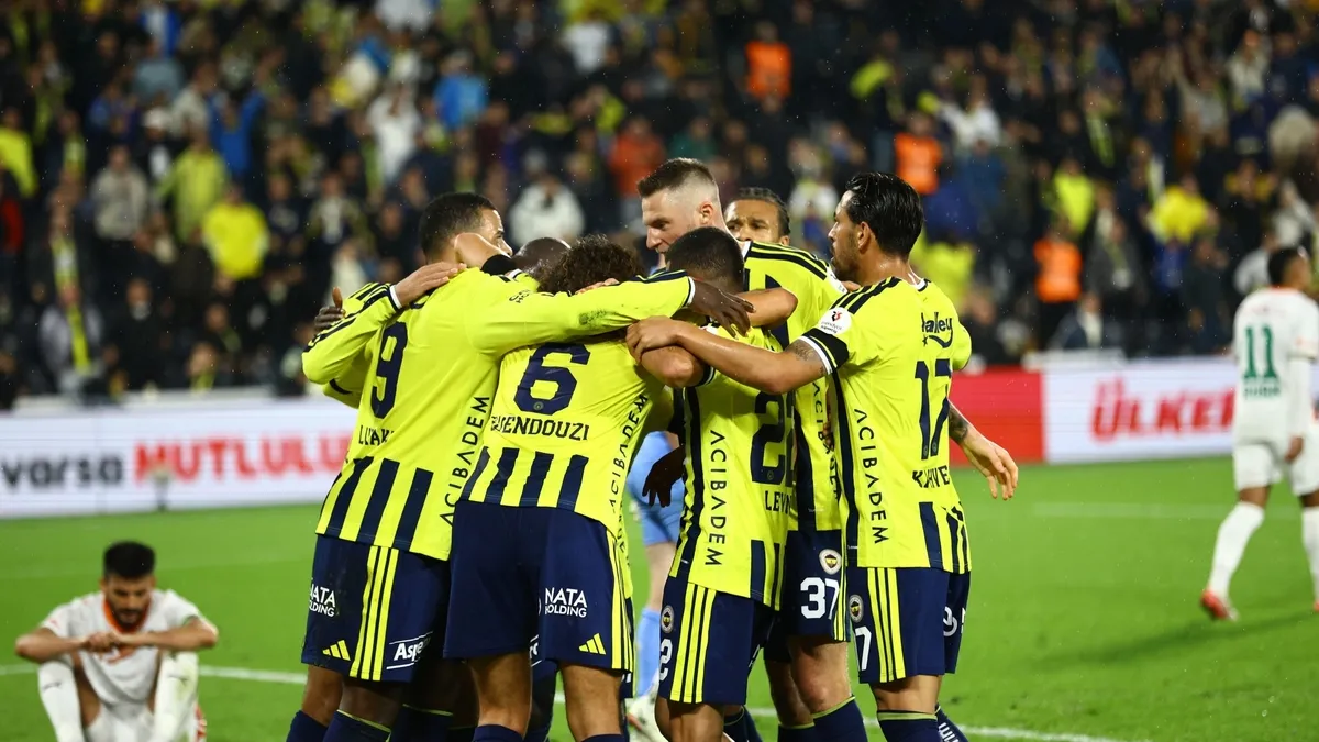 Spor Yazarları Fenerbahçe-Corendon Alanyaspor Maçını Değerlendirdi