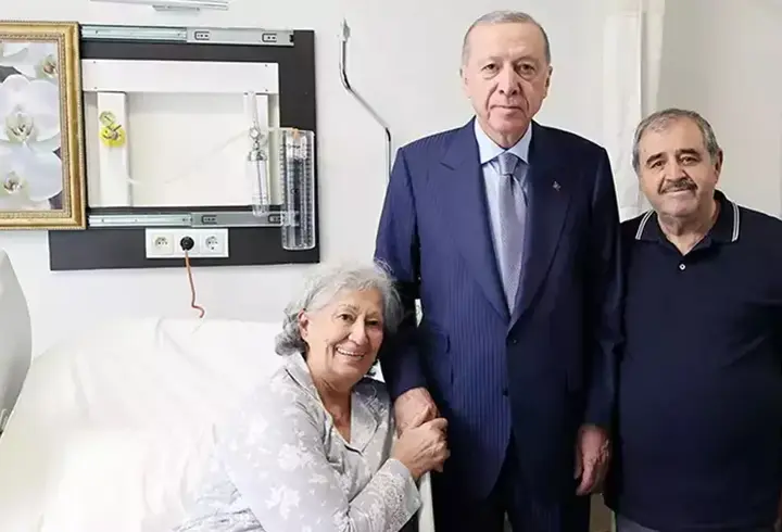 Cumhurbaşkanı Erdoğan'dan hastalara sürpriz ziyaret
