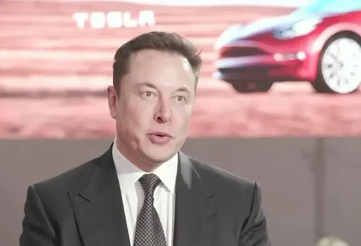 Beyaz Saray'ın gündeminde Navarro-Musk çekişmesi var