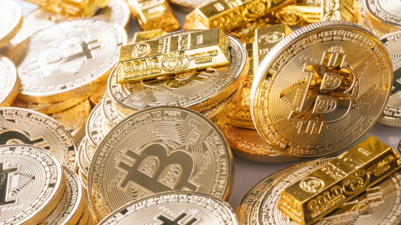 Bitcoin 72 bin doları aştı! ABD enflasyonu piyasaları sarstı