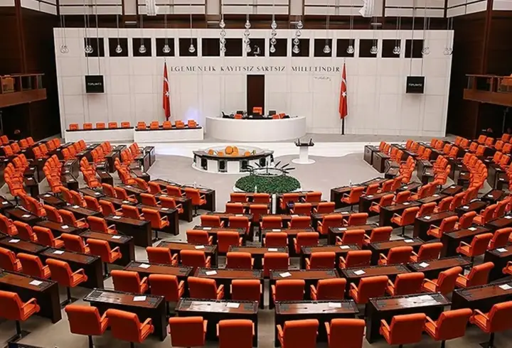 Türk askerinin Irak, Suriye ve Lübnan tezkeresi TBMM'de