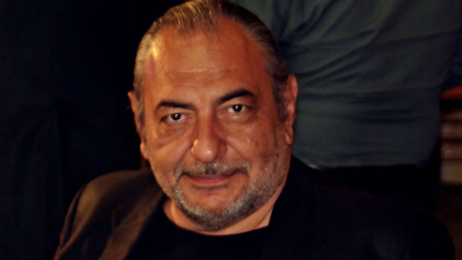 Reha Muhtar yalısını rekor bir fiyata satışa çıkardı