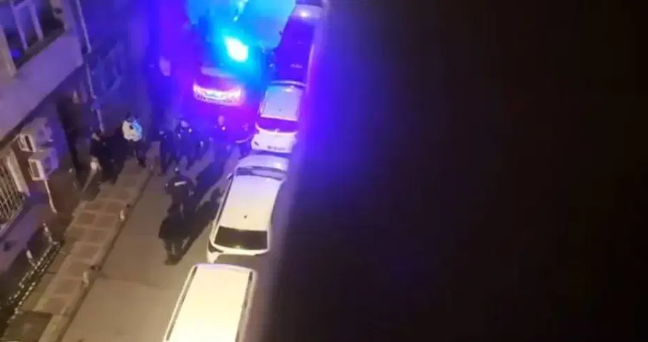 Pompalı tüfekle rastgele ateş açtı: 1'i polis 4 yaralı