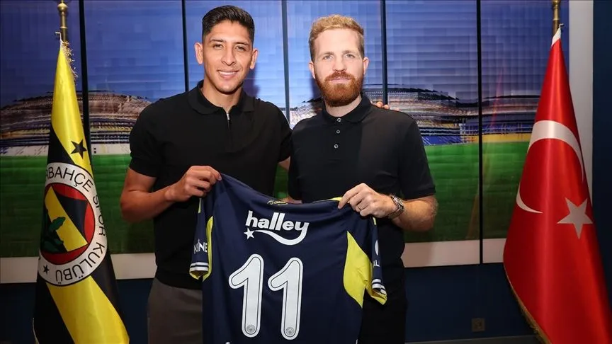 Fenerbahçe, Edson Alvarez'i kiralık olarak kadrosuna kattı