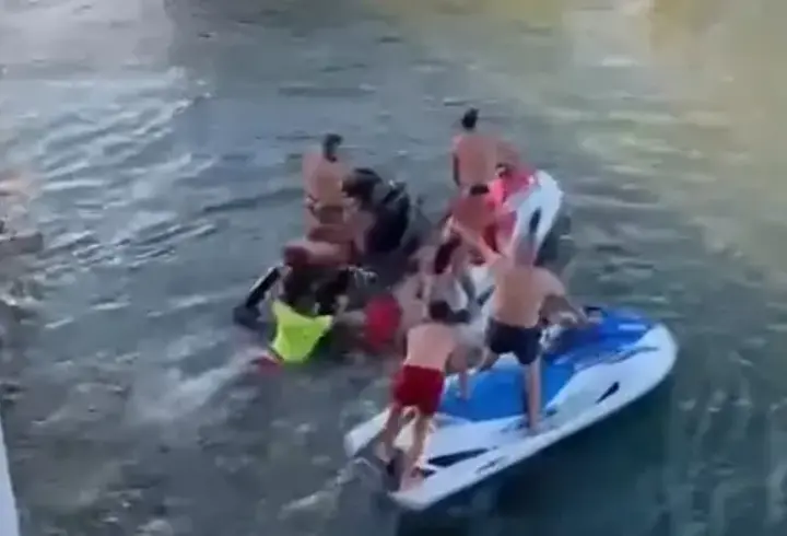 Jetski, köprünün ayağına çarptı: 1ölü, 1 yaralı 