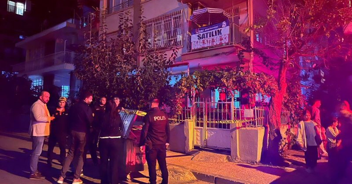 Zemini Çöken Binada 40 Kişi Tahliye Edildi - Son Dakika İnternet Haberleri - Habertürk