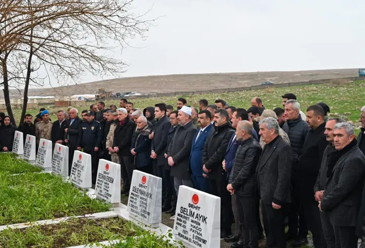 Nusaybin’de PKK’nın 39 yıl önce katlettiği 6’sı çocuk 8 kişi anıldı