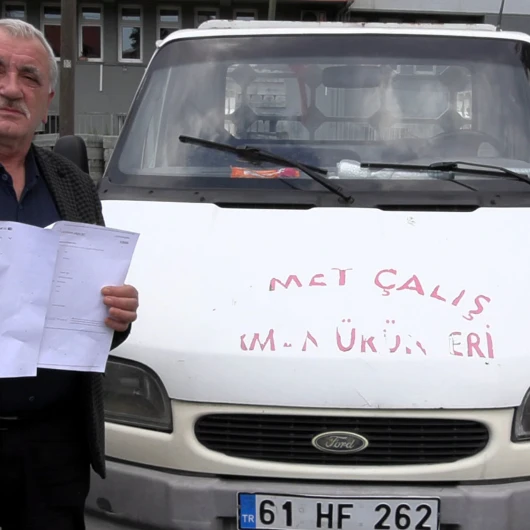 Kamyoneti 2009'dan Beri Trabzon Dışına Çıkmadı, İstanbul'dan Geçiş Cezası Geldi: '16 Liraya Sakız Alınır'