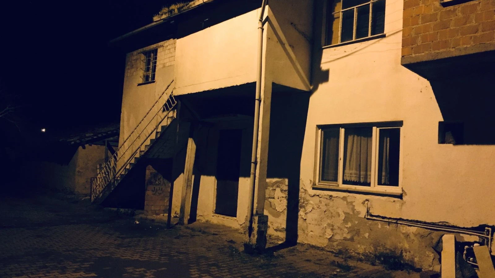 Bursa'da sobadan sızan gazdan zehirlenen uzman onbaşı can verdi