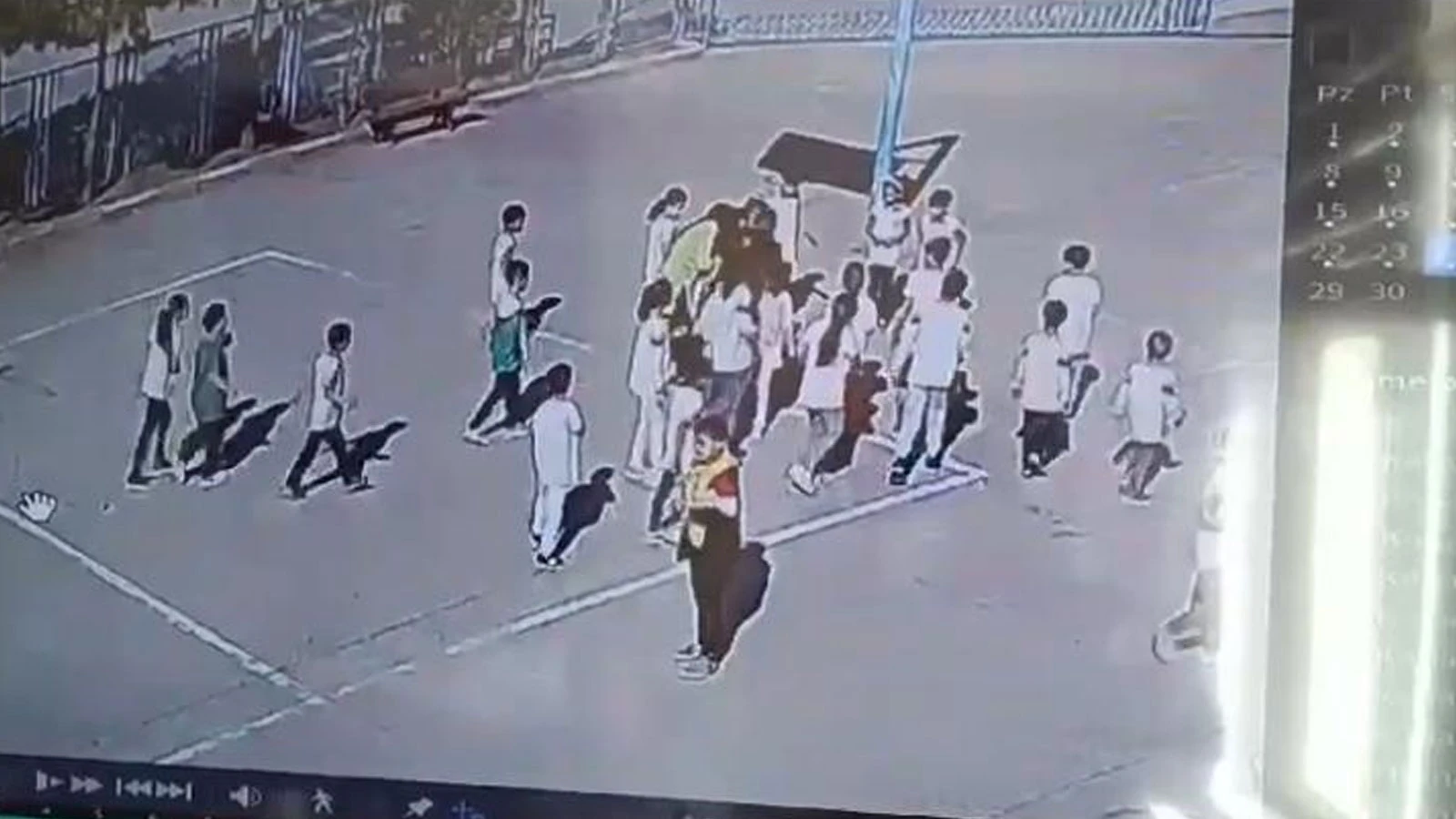 Nefes borusuna şeker kaçan öğrenci "Heimlich" manevrasıyla kurtarıldı