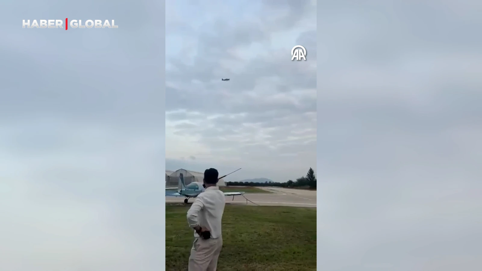 Adana'da evlilik teklifi için havalanan uçağın düştüğü anlar kamerada