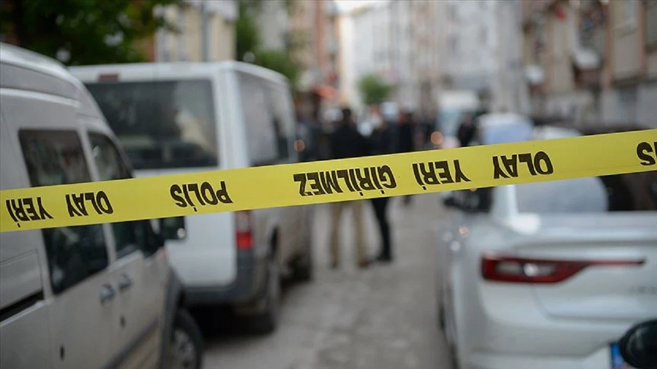 İzmir'de karakola saldırı düzenlendi! 2 polis şehit oldu
