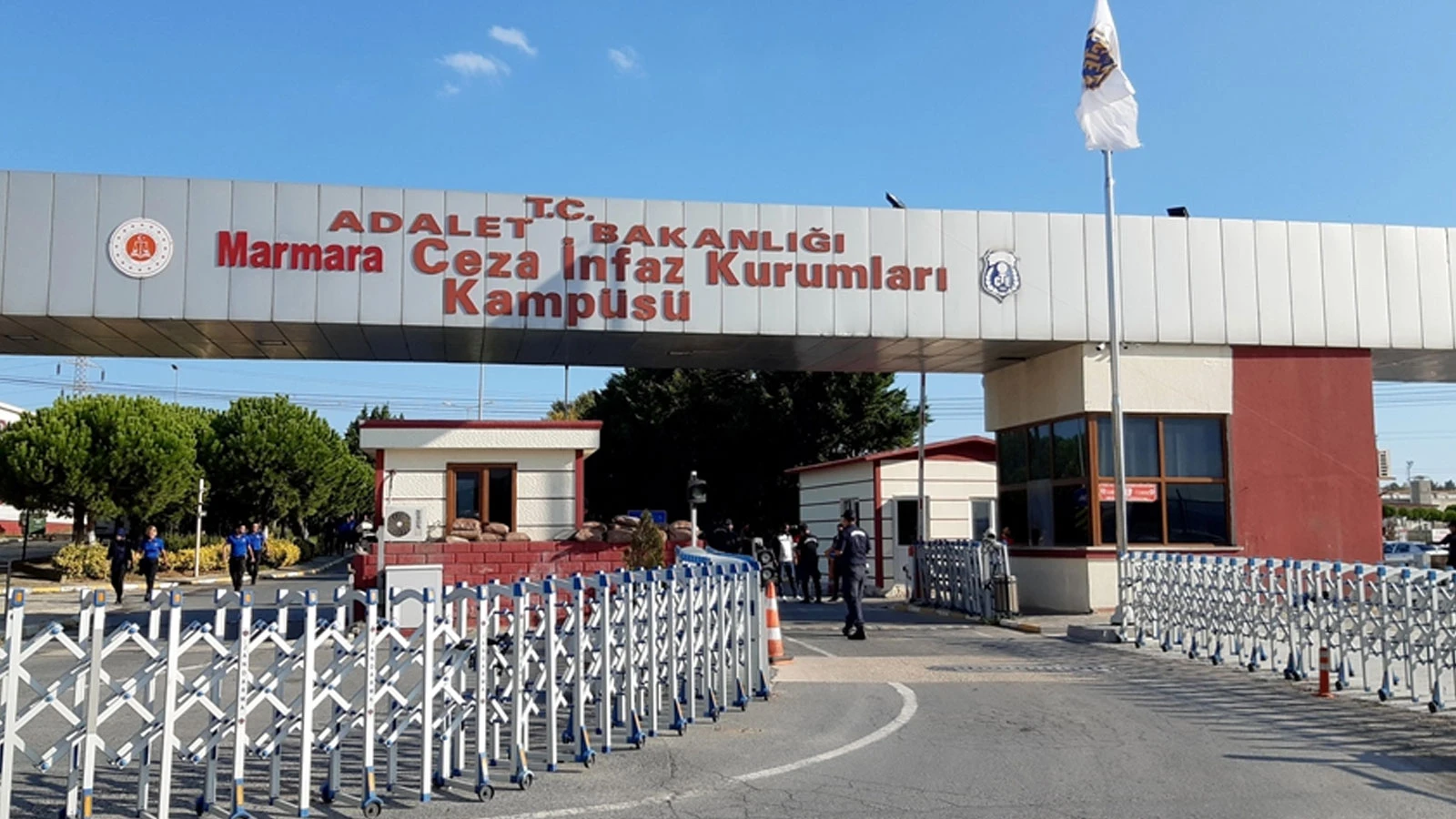İBB soruşturması tutukluları farklı cezaevlerine sevk edildi