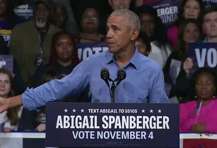 Eski Başkan Obama, Trump'ı sert sözlerle eleştirdi