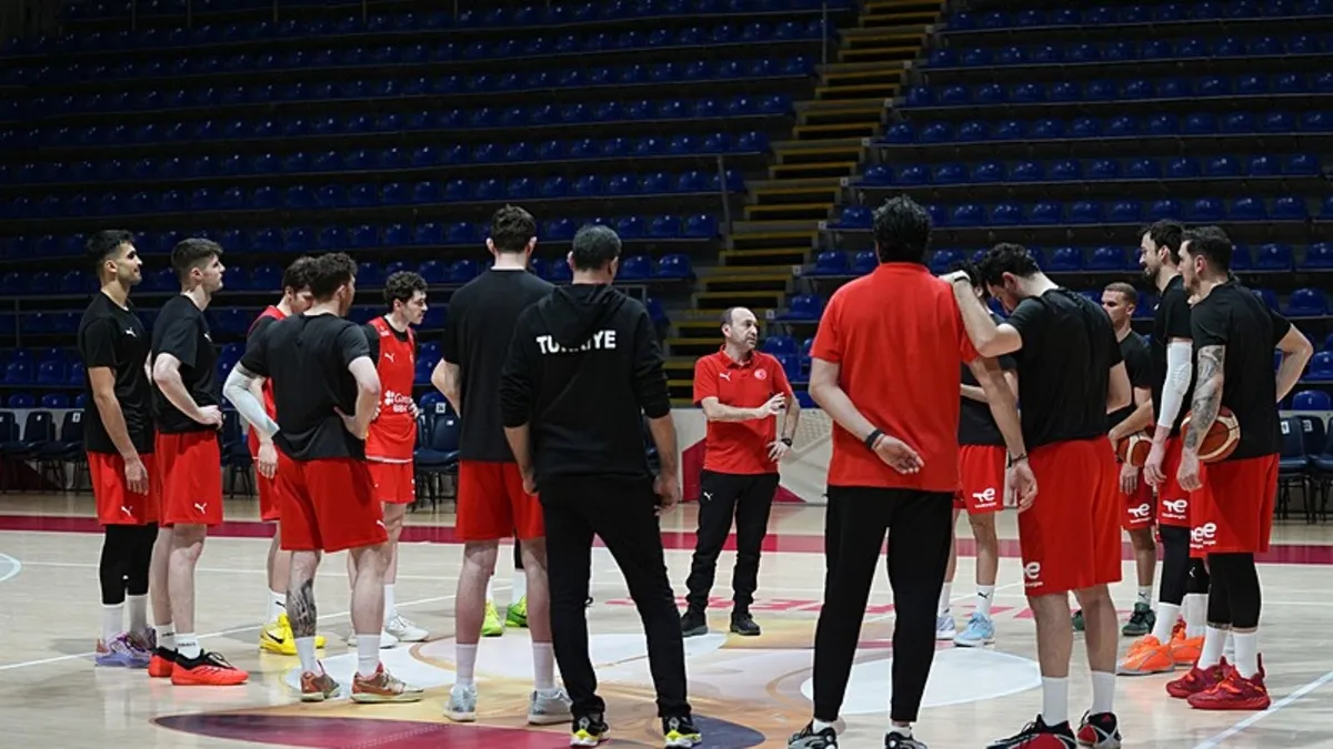 A Milli Basketbol Takımı'nın Sırbistan maçı kadrosu belli oldu