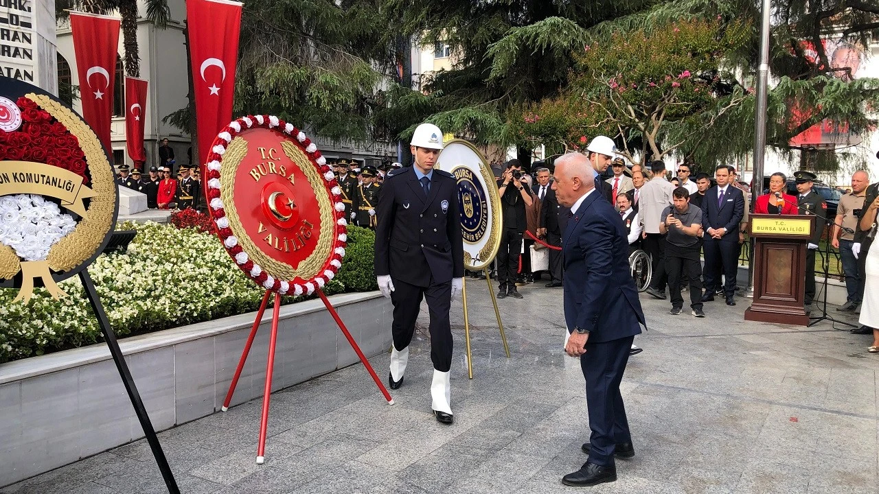 Bursa'da 30 Ağustos zaferi 103. yılında coşkulu törenle kutlandı