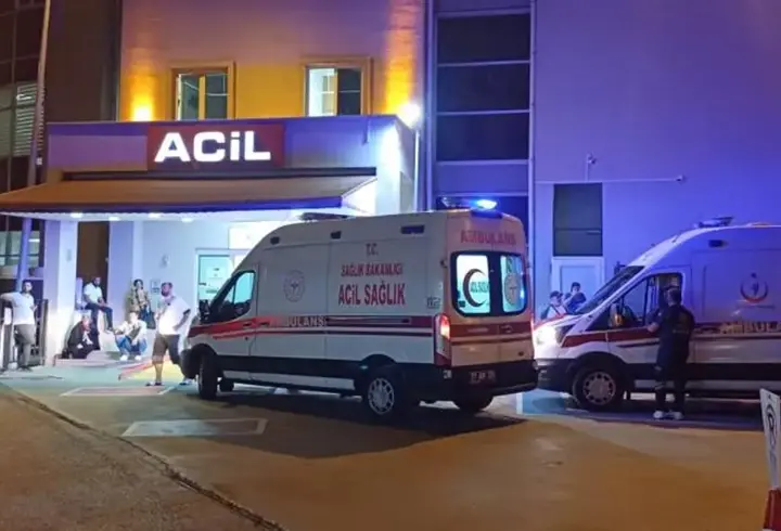 Sünnet düğününde tavuklu pilav yiyen 100 kişi hastanelik oldu