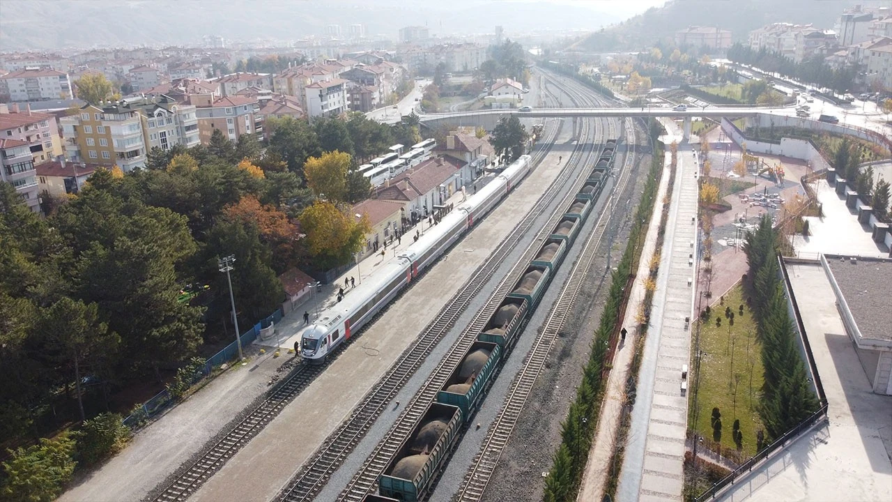Turistik Tuz Ekspresi yaklaşık 10 bin ziyaretçiyi Çankırı'ya çekti