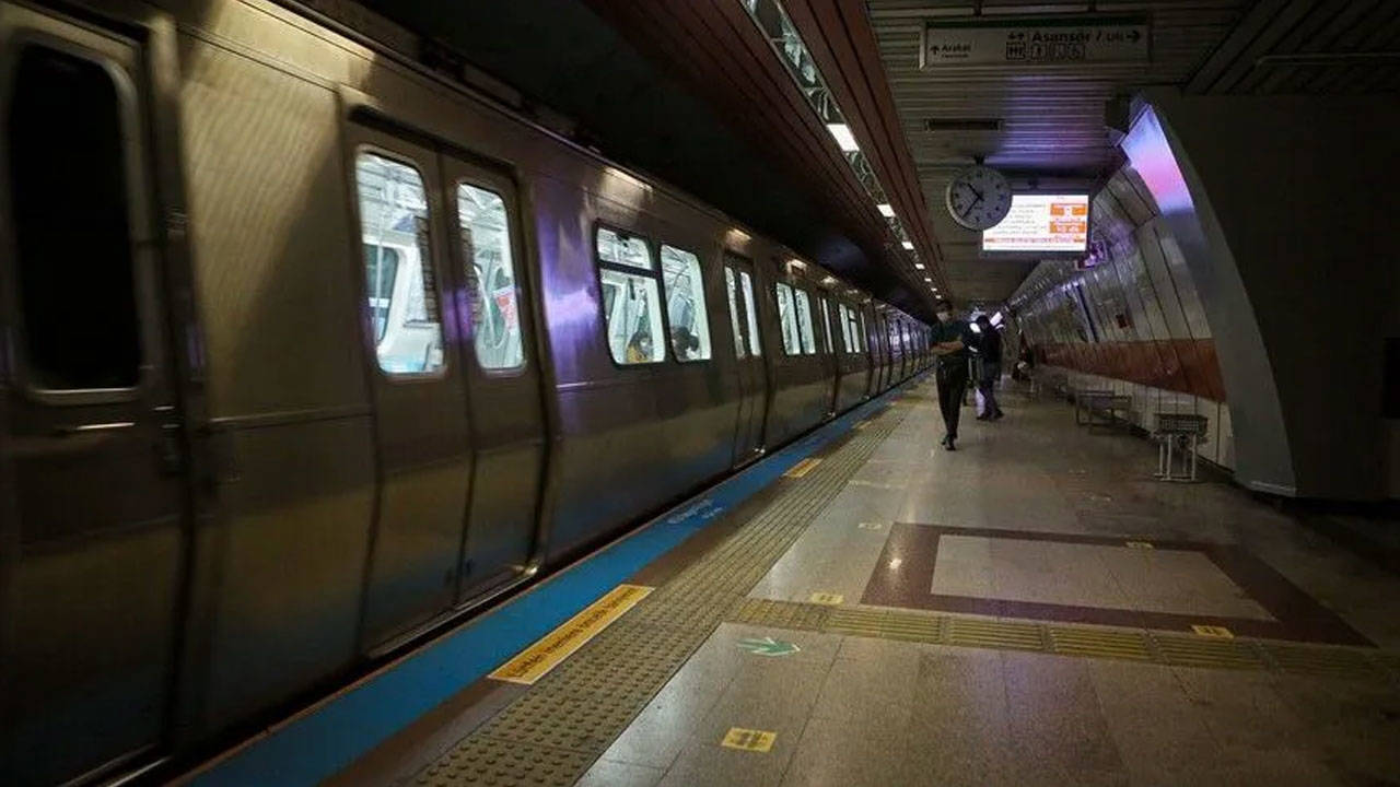 İstanbul'da Aksayan Bazı Tramvay Ve Metro Seferleri Yeniden Başladı
