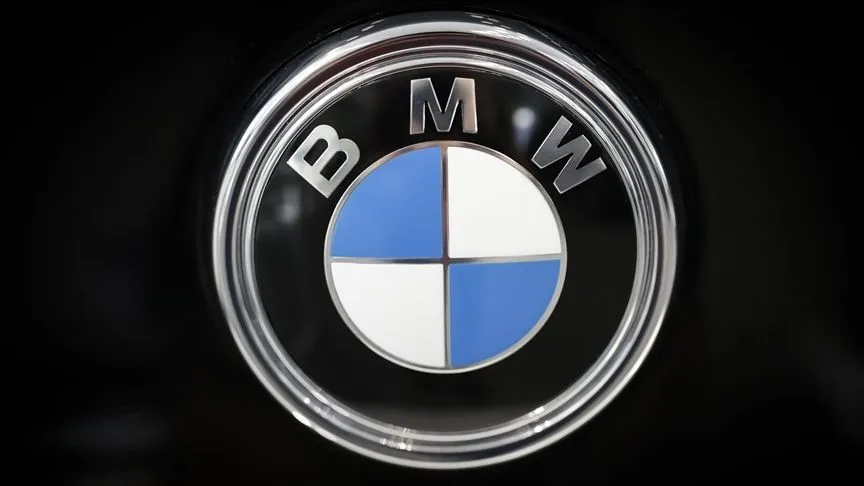 BMW Grubu, Çin'deki zayıflığa rağmen satışlarını ikinci çeyrekte artırdı