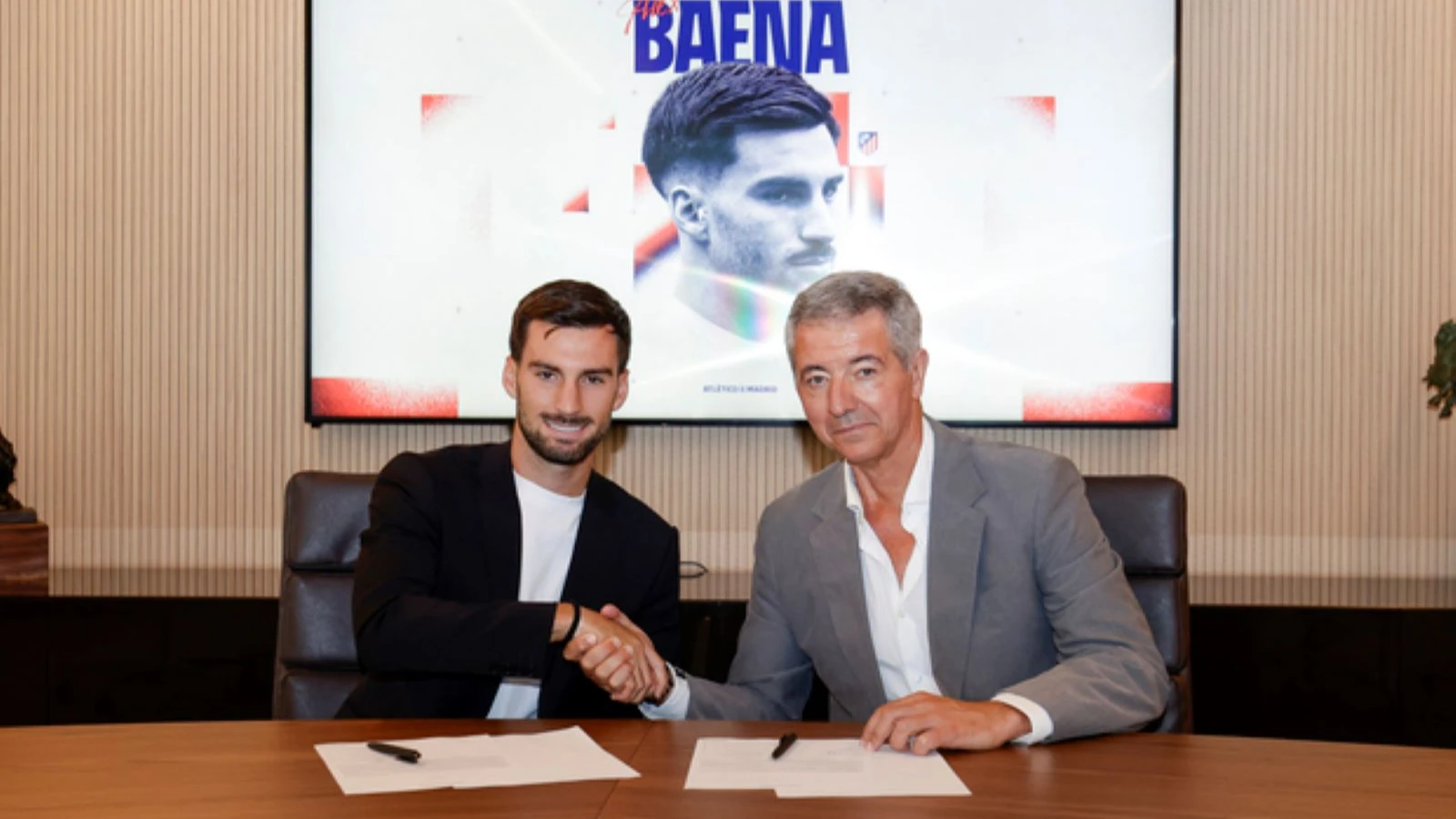 Atletico Madrid Alex Baena'yla 5 yıllık sözleşme imzaladı