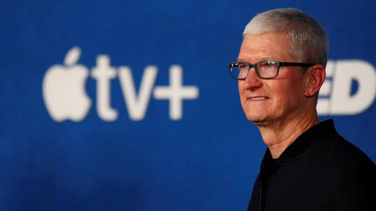 Tim Cook görevi boyunca Apple'dan 880 milyon dolar ödeme aldı!