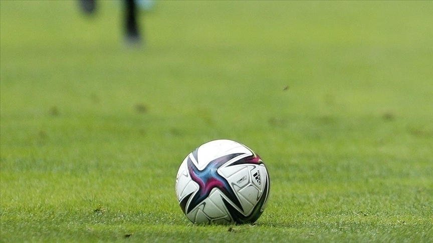 SON DAKİKA | Hakem yaralandı: 2. Lig play-off'ta olaylı maç tatil edildi