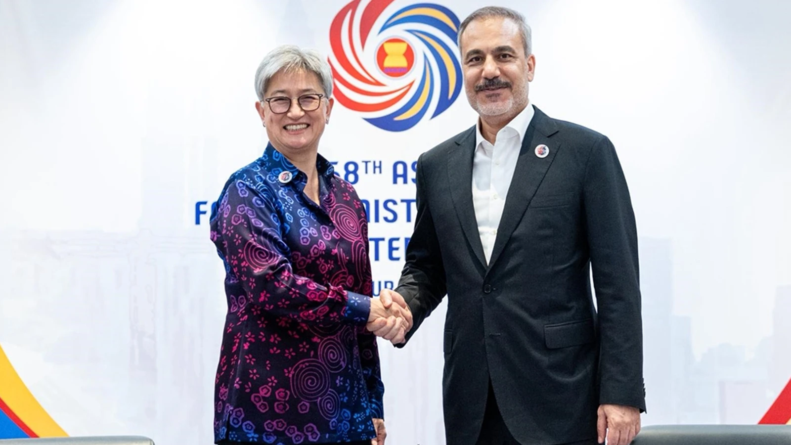 Bakan Fidan, Avustralya Dışişleri Bakanı Wong ile görüştü