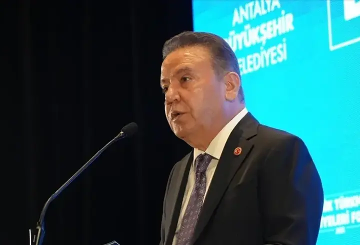 Muhittin Böcek'in gelini gözaltına alındı