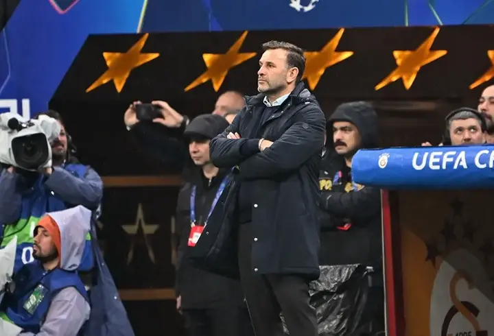 Okan Buruk: İnanılmaz mutluyuz, önemli bir galibiyet aldık