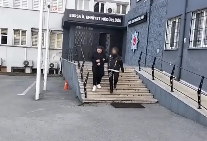 Bursa’da uyuşturucu ticareti suçundan aranan 3 hükümlü yakalandı