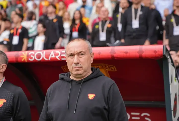 Göztepe yönetimi, Stoilov'un raporunu bekliyor