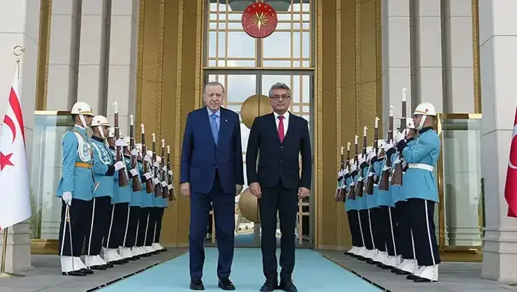 Cumhurbaşkanı Erdoğan, Kuzey Kıbrıs Türk Cumhuriyeti Cumhurbaşkanı Tufan Erhürman İle Görüştü