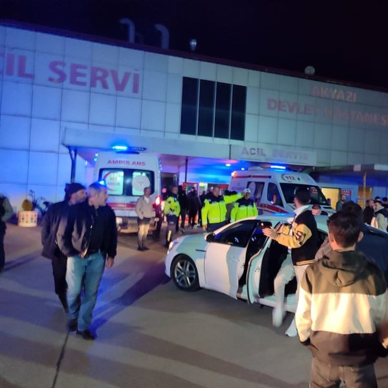 Kayınpeder ile damat arasında kavga: 1 ölü, 2 yaralı