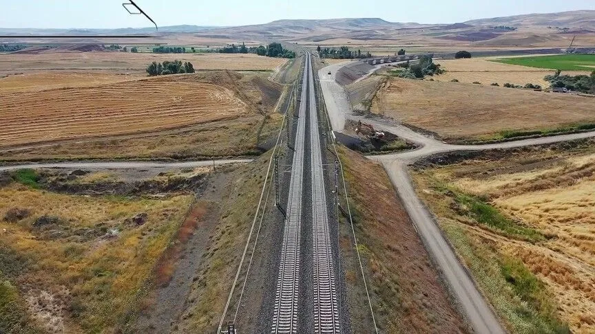 Ankara-Kayseri Seyahat Süresini 1 Saat 45 Dakikaya Düşürecek Projede Fiziki İlerleme Yüzde 50'yi Geçti