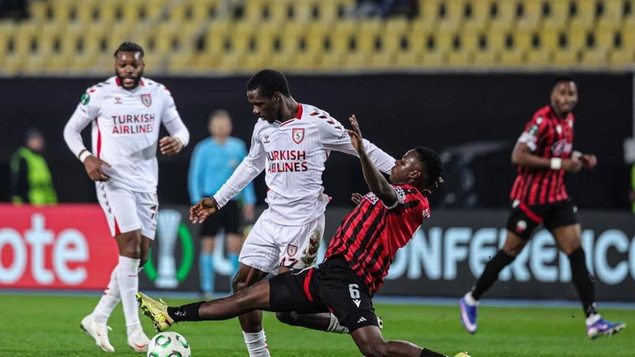 Samsunspor zorlu deplasmandan avantajla dönüyor