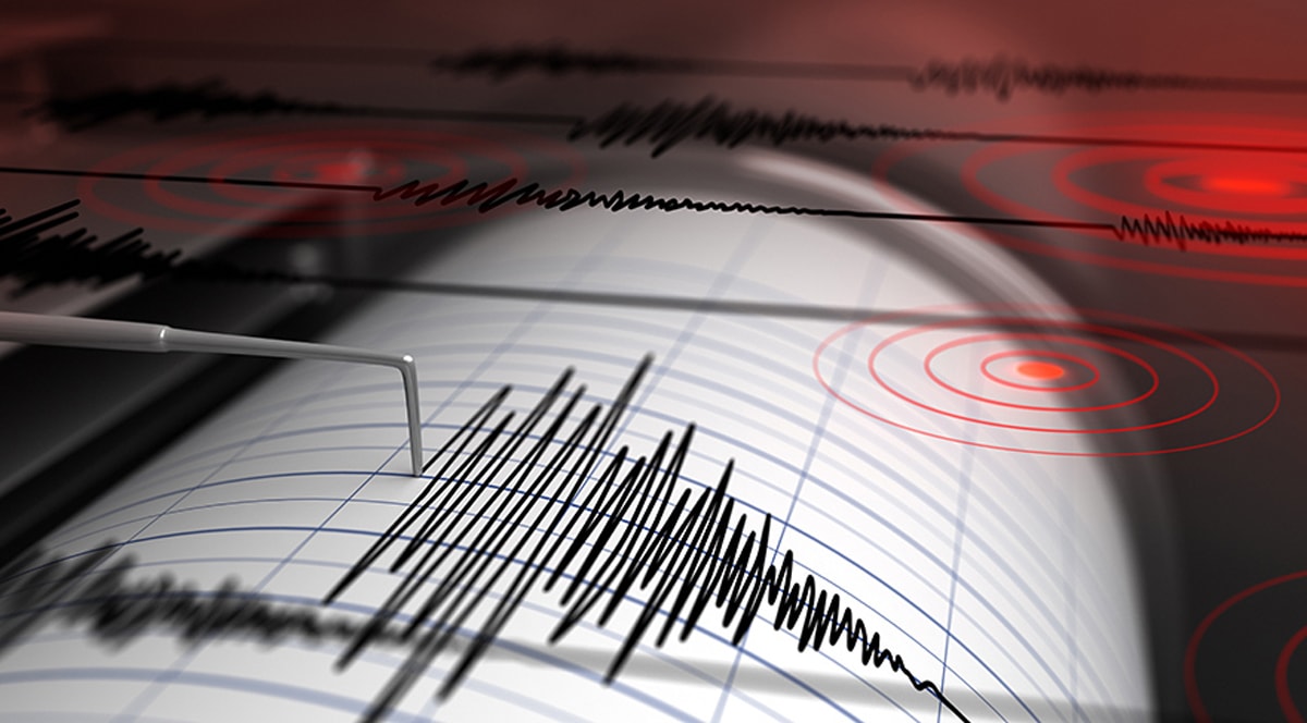 Konya'da deprem! Kent 4 büyüklüğünde depremle sallandı
