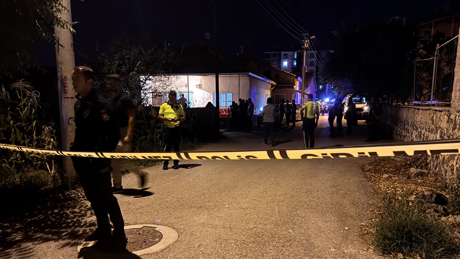 Aksaray'da dehşet: Komşusunu, kendi annesini ve kardeşini vurdu